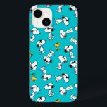 Peanuts | Snoopy & Zonnebrilpatroon Case-Mate iPhone 14 Hoesje<br><div class="desc">Bekijk dit leuke Peanuts-ontwerp met Snoopy en Woodstock.</div>