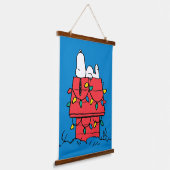Peanuts | Snoopy's Dog House met verlichting Hangend Wandkleed (Gebogen)
