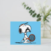 Peanuts | Snoopy's Mustache Tennis spelen Briefkaart (Staand voorkant)