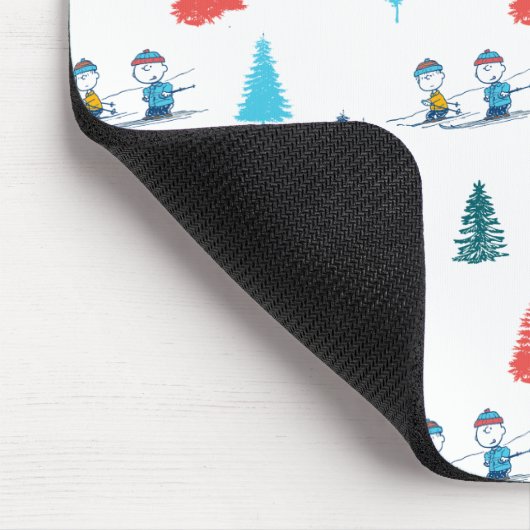 Peanuts | Winter Skiing the Slopes Pattern Muismat (Hoek)