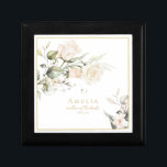 Pearl Blush Floral Elegance Wedding ID989 Cadeaudoosje<br><div class="desc">De coördinerende bruiloftsgeschenkdoos die hier wordt getoond, biedt een sjabloon om eenvoudig uw bruiloftslid, naam en trouwdatum toe te voegen. Deze designsuite is voorzien van zachte parels en blozende waterverf bloemen geaccentueerd met glinsterende gouden details en dramatische ebbenhouten accenten. Het collectie straalt tijdloze romance uit, ideaal voor koppels die op...</div>