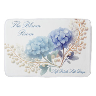 Pearl Blush Powder Blue Hydrangea Waterverf Badmat