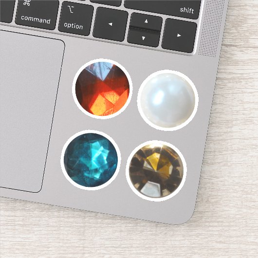 Pearl en gems sticker (Detail)