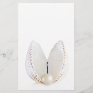 Pearl en seashell flyer