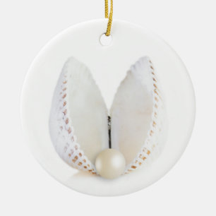 Pearl en seashell keramisch ornament