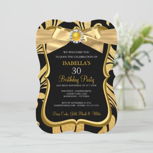 Pearl Gold Bow Black Damask Birthday Invite Kaart (Staand voorkant)