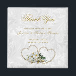 Pearl Hearts & Flowers Damask Bruiloft Dank u Magneet<br><div class="desc">Elegante stijlvolle parels en bloemen Bruiloft gunst dank u magneten. Alle tekst, tekstkleur, lettertype en achtergrondkleur zijn volledig aanpasbaar om aan uw vereisten te voldoen. Als u hulp nodig hebt om uw product aan te passen of overeenkomende producten wilt, neem dan contact met mij op via mijn winkel en ik...</div>