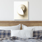 Pearl Nautilus Seashell Canvas Afdruk (Insitu (Slaapkamer))