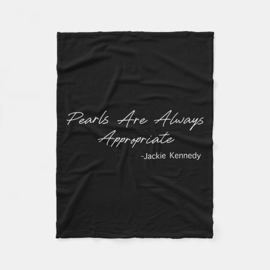 Pearls Are Always Appropriate Fleece Deken (Voorkant)