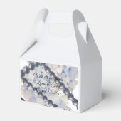 Pearls en Light Blue Hydrangeas Favor Box Bedankdoosjes (Achterkant)