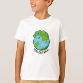 Peas on Earth Funny Veggie Peace Pun T-shirt (Voorkant)