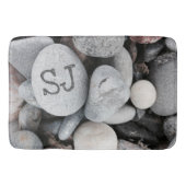 Pebble Beach Monogram Natuur Foto Badmat (Voorkant)