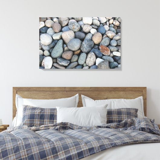 Pebbles Triptych Wall Art Canvas Afdruk (Insitu (Slaapkamer))
