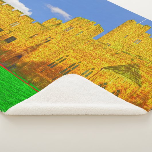 Peckforton Castle in Tarporley, Cheshire Sherpa Deken (3/4)