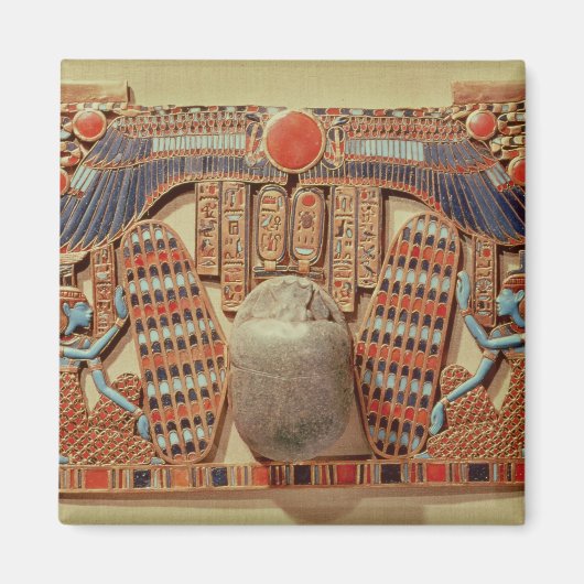 Pectoraal versierd met de gevleugelde sjab magneet (Voorkant)