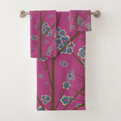 Peculiar Branches Boysenberry Bath Towel Set Bad Handdoek (Insitu)