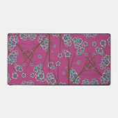 Peculiar Branches Boysenberry Desk Mat (Voorkant)