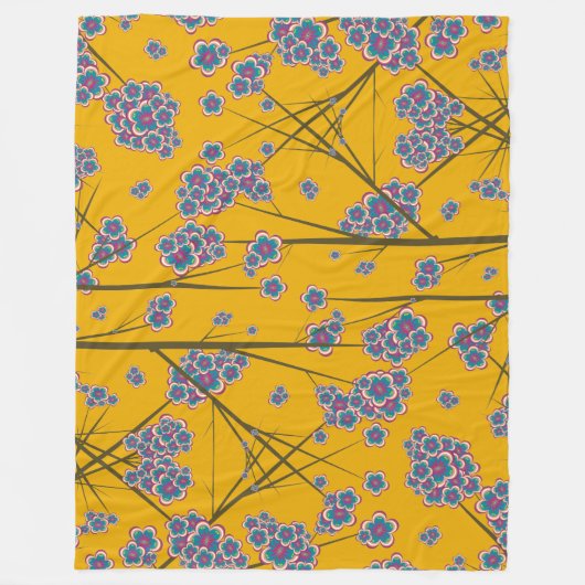 Peculiar Branches Fleece Blanket (Voorkant)