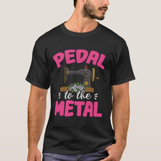 Pedaal naar de naaimachine t-shirt (Voorkant)