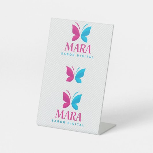 Pedestal MARA – Edición Sabor Digital Reclamebord Met Voetstuk (Voorkant)