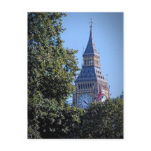 Peek-a-Boo - Big Ben boven de bomen