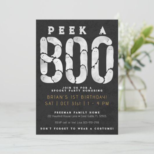 Peek a Boo Kinder Halloween Verjaardag Uitnodigen Kaart (Staand voorkant)