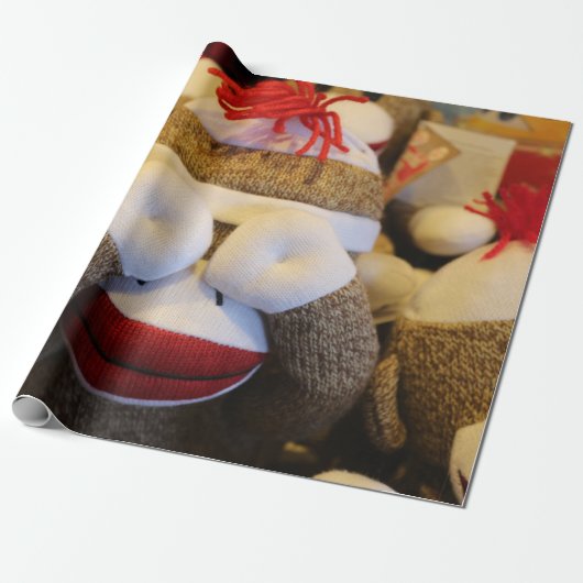 Peek-a-boo Sock Monkey Cadeaupapier (Uitgerold)
