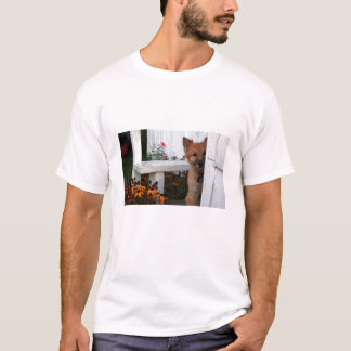 peek-a-boo T T-shirt