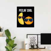 Peelin Cool Funny Fruit Pun Dark BG Poster (Thuiskantoor)