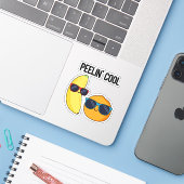 Peelin Cool Funny Fruit Pun Sticker (Laptop met iPhone)