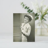 Peeping Nurse Briefkaart (Staand voorkant)