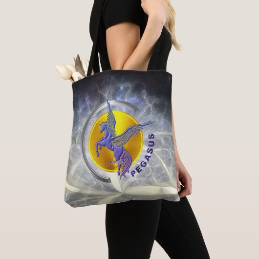 Pegasus Silver Arc met Golden Sun Tote Bag (Dichtbij)