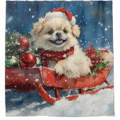 Pekinees Hond in Sledge Laat het Sneeuw Kerstmis Douchegordijn (Voorkant)