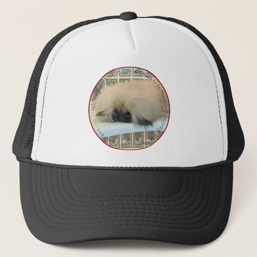 Pekingees Denkt Groot Trucker Pet (Voorkant)