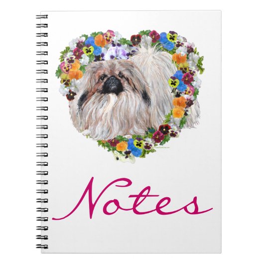 Pekingees in driekleurige viooltjes notitieboek (Voorkant)