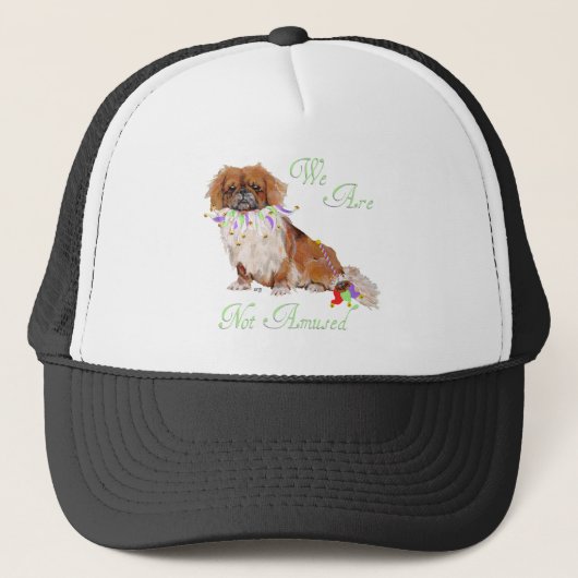 Pekingees is Niet Geamuseerd Trucker Pet (Voorkant)