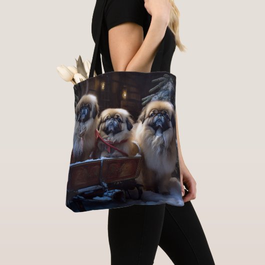 Pekingees Kerstfeest Seizoen Tote Bag (Dichtbij)