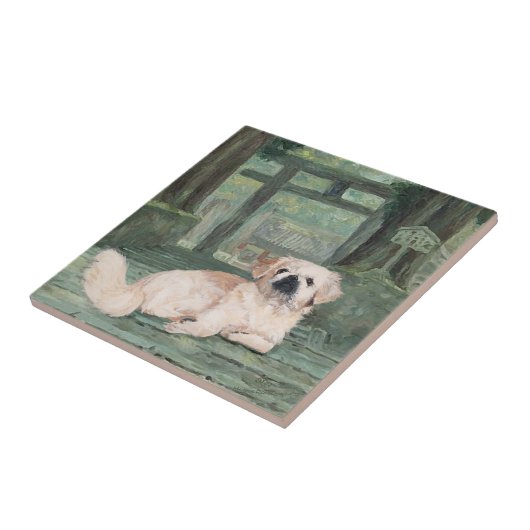 Pekingese bij Oriental Gateway Tegeltje (Zijkant)