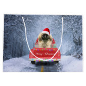 Pekingese Dog in sneeuw, met kersttruck Groot Cadeauzakje (Achterkant)