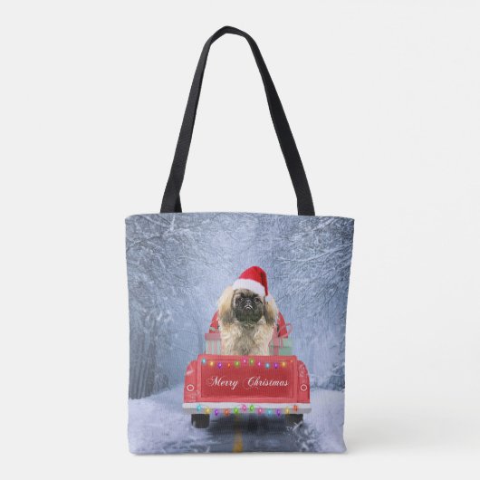Pekingese Dog in sneeuw, met kersttruck Tote Bag (Achterkant)