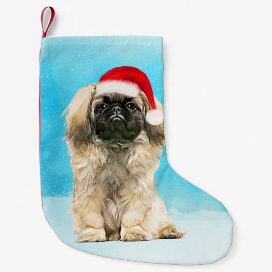 Pekingese Hond Zittend In Sneeuw Kerst Pet Kleine Kerstsok (Voorkant)