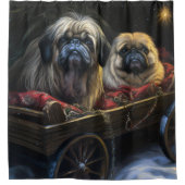 Pekingese Sneeuwslee Kerstdecoratie Douchegordijn (Voorkant)