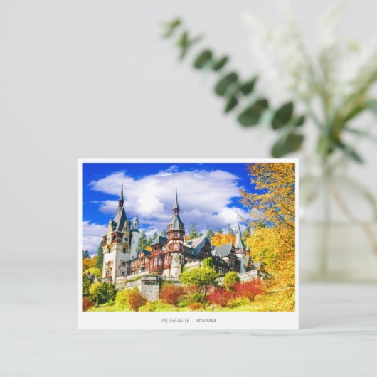 Peles Castle, het beroemde najaarslandschap in Roe Feestdagenkaart (Staand voorkant)