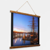 Pelgrim bij Dana punt "foto" Hangend Wandkleed (Gebogen)