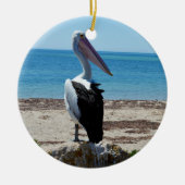 Pelican On Beach Rock, Keramisch Ornament (Voorkant)