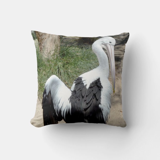 Pelican Time to Preen, mode Kussen (Voorkant)