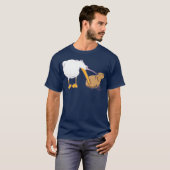 Pelican Tries to Eat Capybara Funny Cute Kawaii T-shirt (Voorkant volledig)
