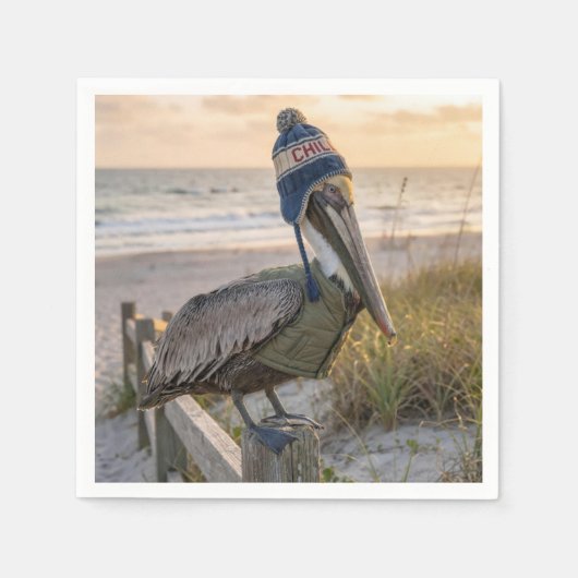 Pelican Wearing a Winter Hat Servet (Voorkant)