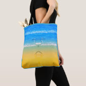 Pelicans Love On The Beach  Tote Bag (Dichtbij)