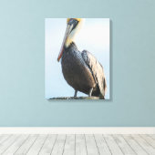 Pelikaan op pyloon canvas afdruk (Insitu (Houten vloer))